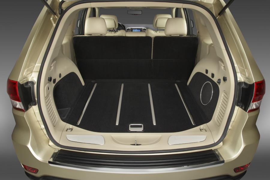  Jeep Grand Cherokee 2011 года  (фото 24 из 91)